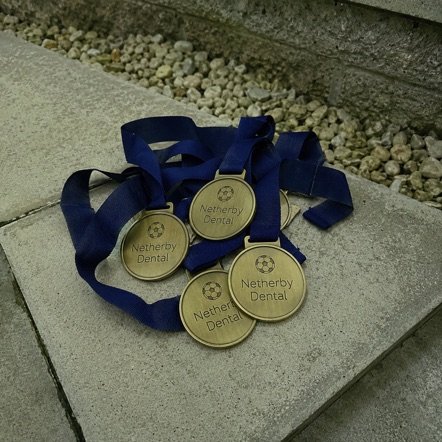 Soccer medals with a club crest - customer photo